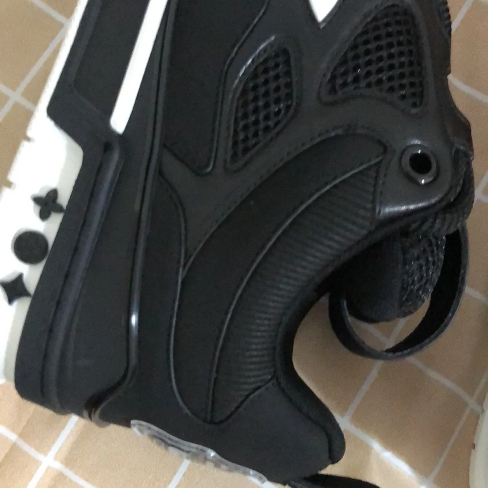 Men’s Louis Vuitton Black Skate Trainer Sneakers Size 11 - Picture 11 of 14